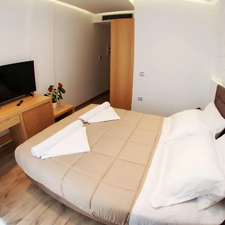 Hotel Sole Sarandë