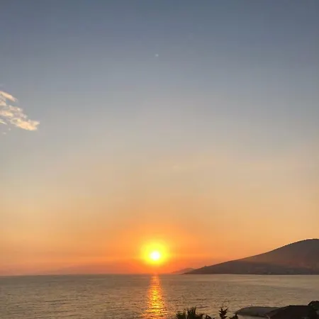 Sole ホテル Sarandë